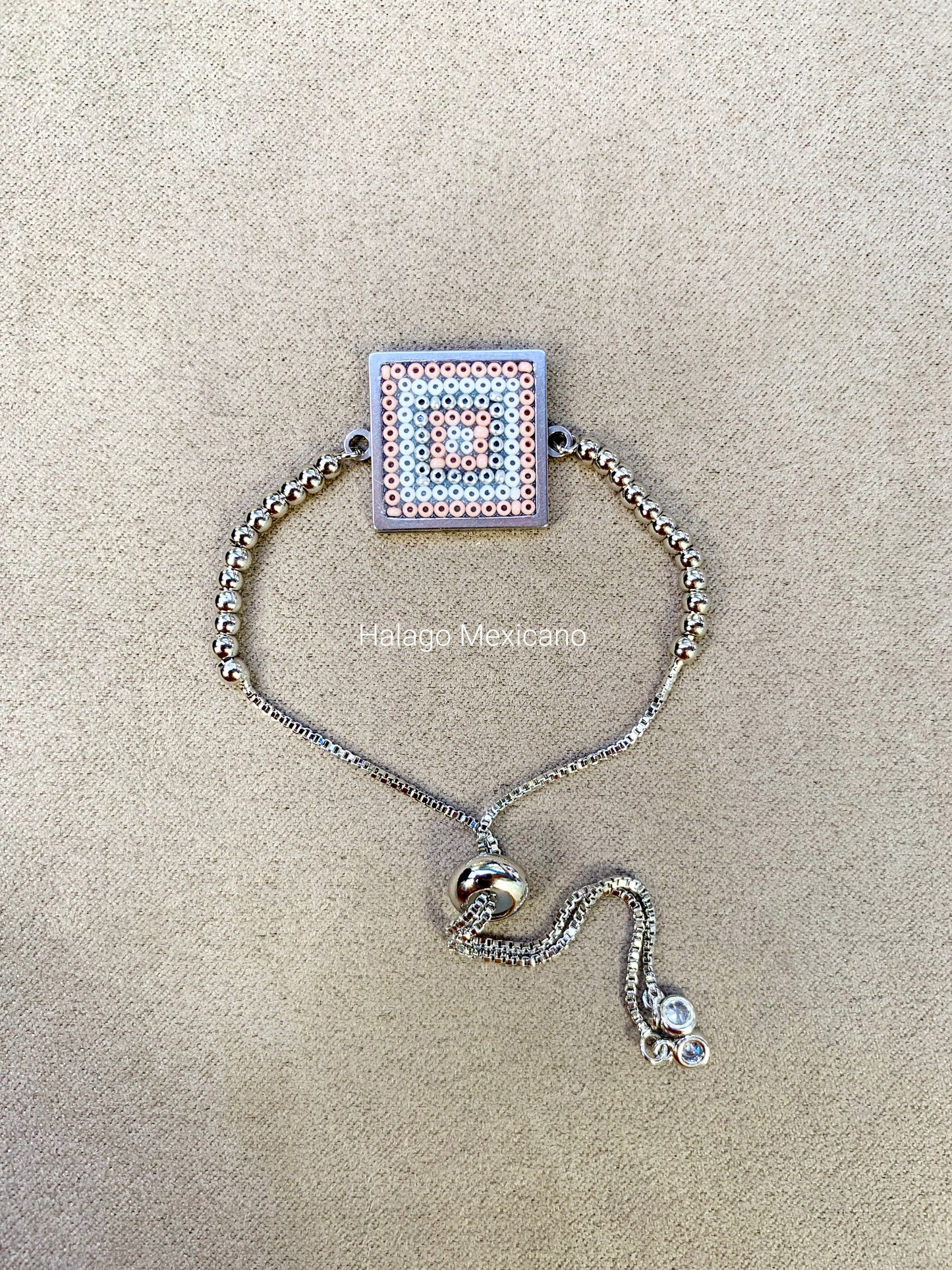 Pulsera cuadrada rosa