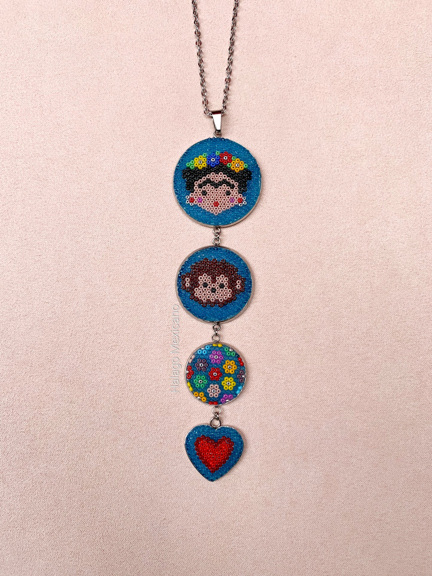 Collar corbatín La Vida de Frida azul