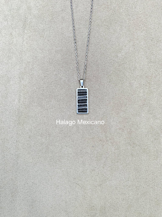 Collar rectángulo Negro